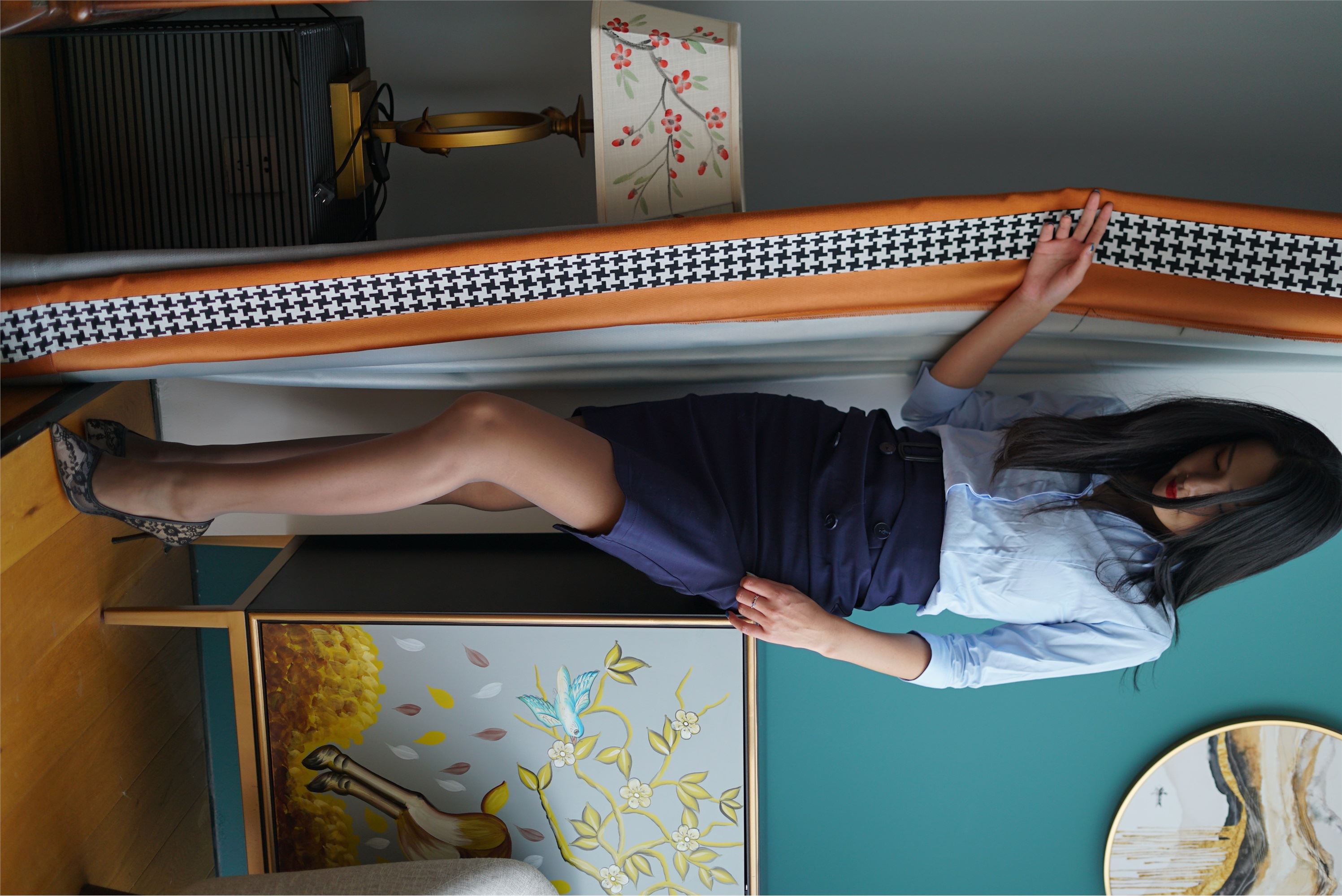 壹吻映画  2021.02.03 YW009《梦梦-蓝色职业装 》